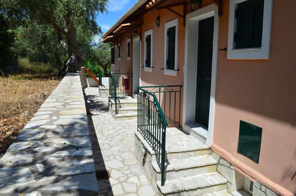 Rania Apartments Áyios Nikítas Kültér fotó