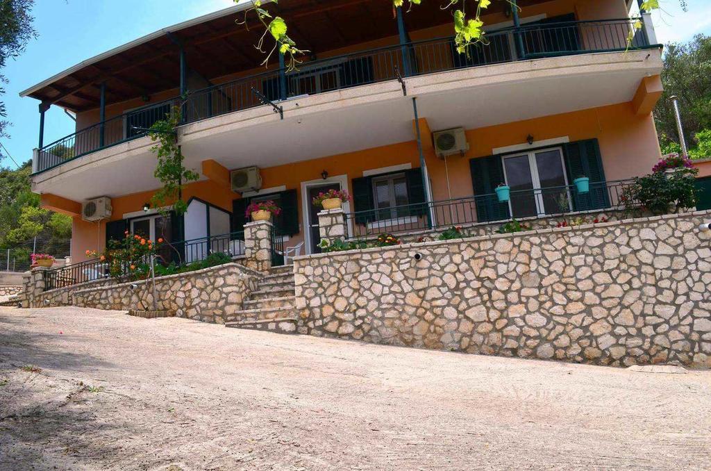 Rania Apartments Áyios Nikítas Kültér fotó